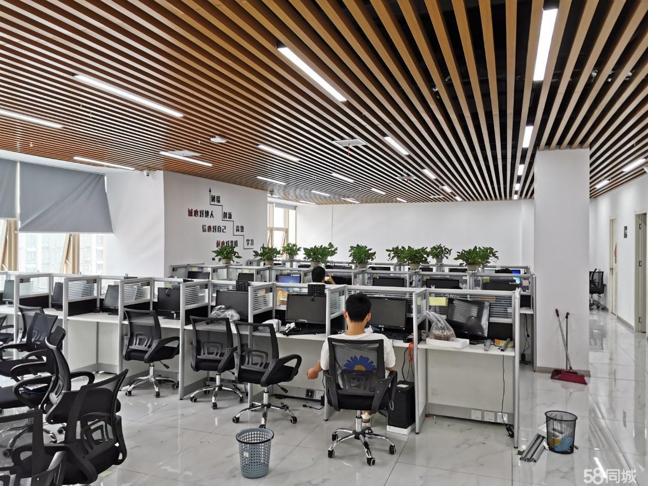 利港银河带家具近地铁主力推荐商业中心