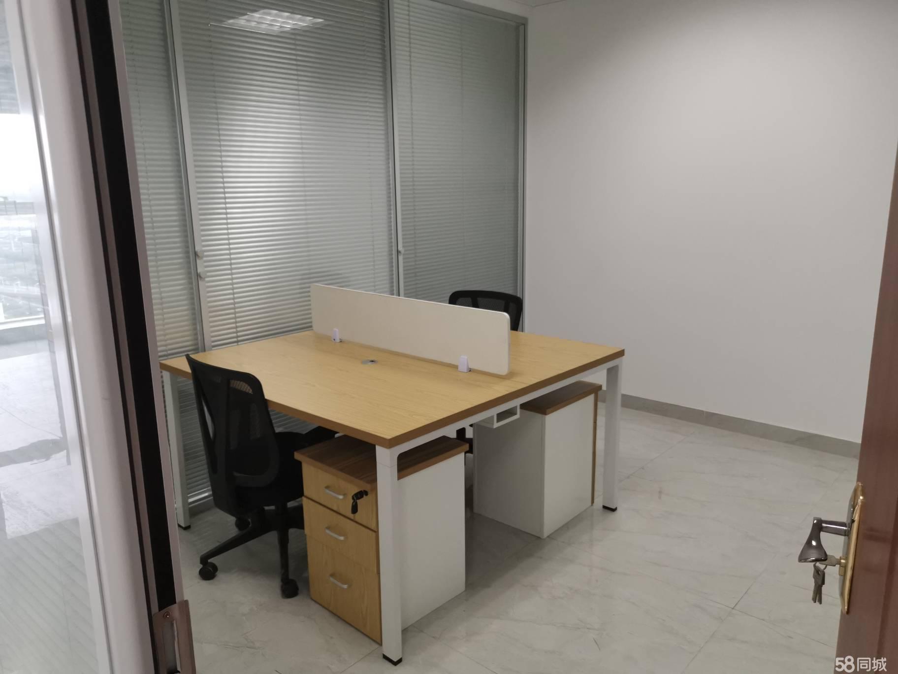 加侨精装带家具随时看房