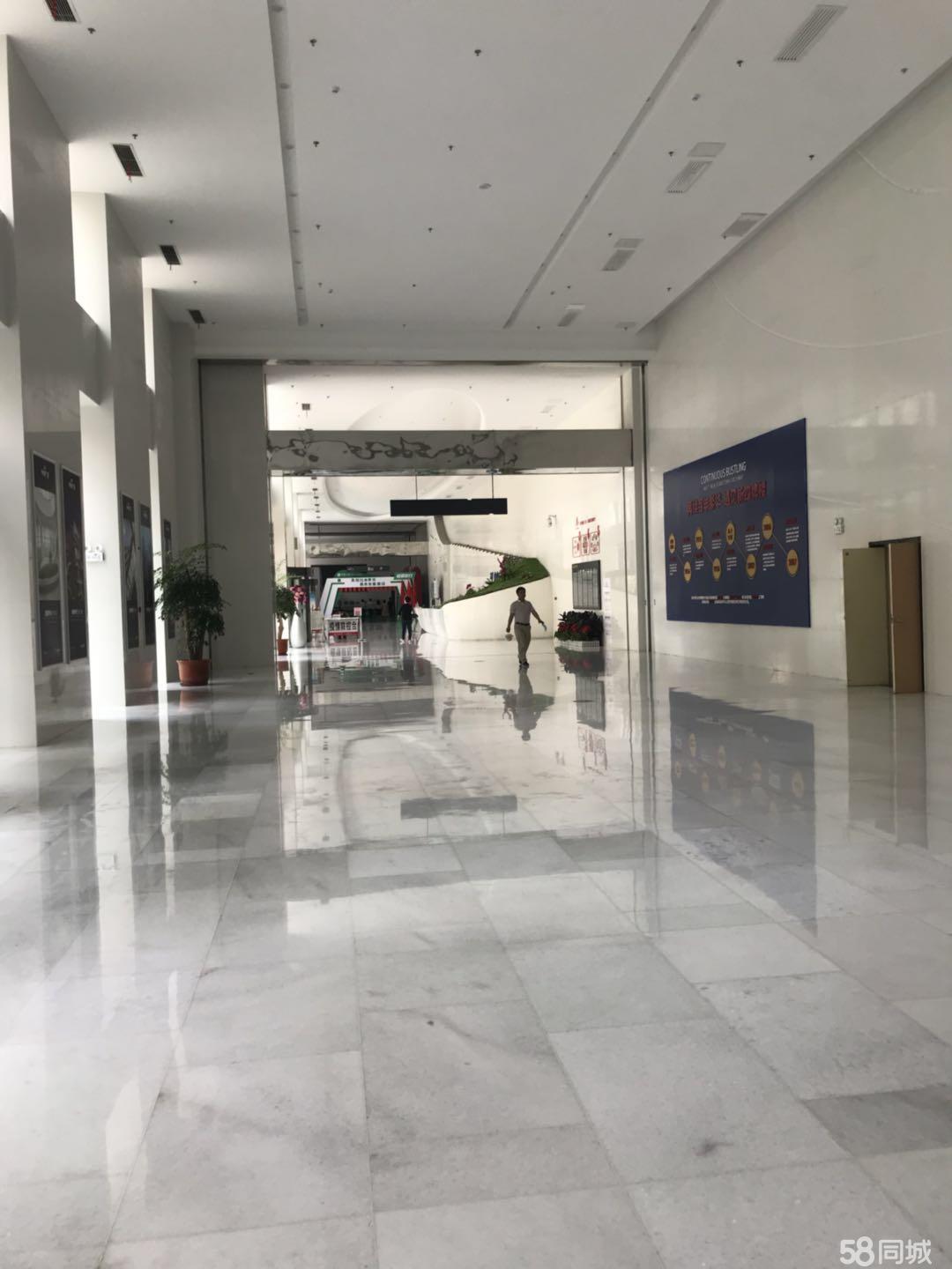 利港近地铁商圈成熟