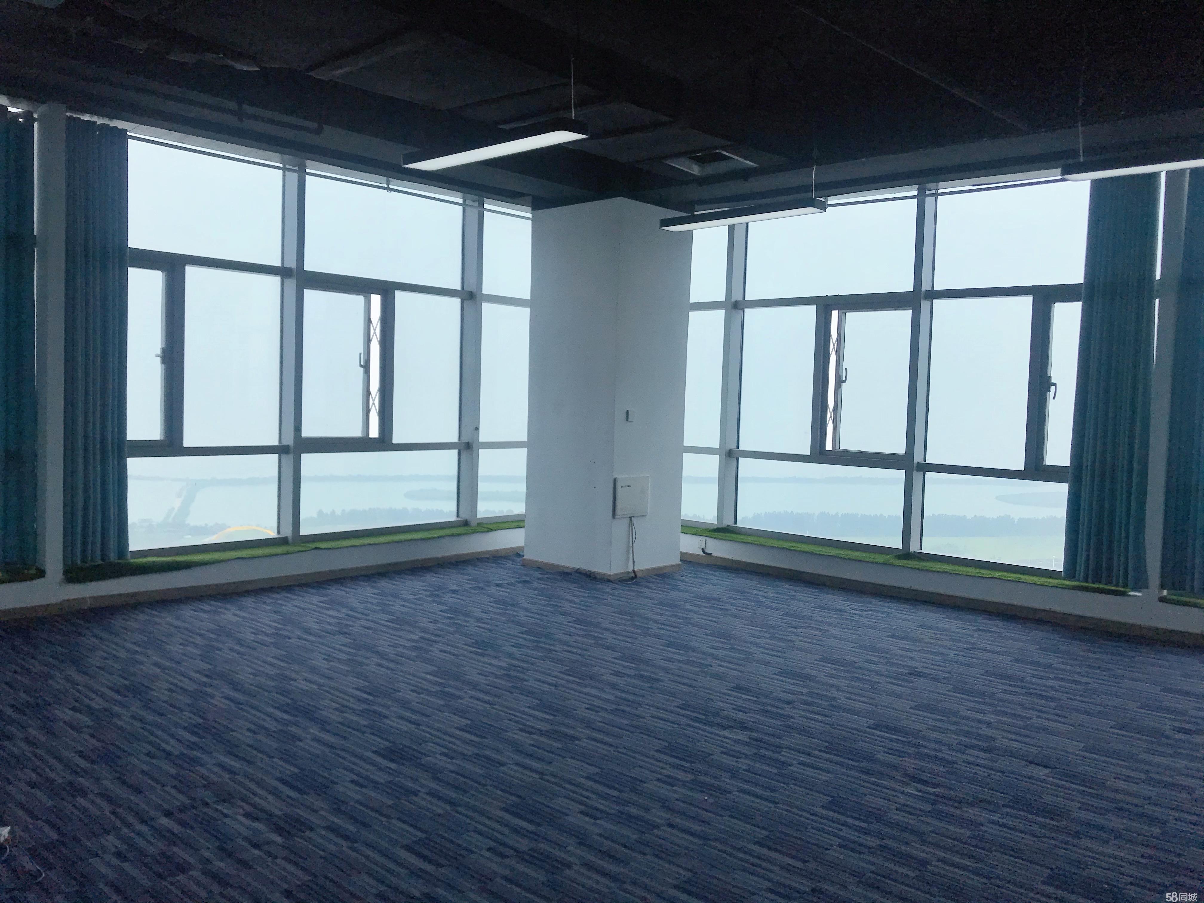 万达湖景房精装视野宽阔