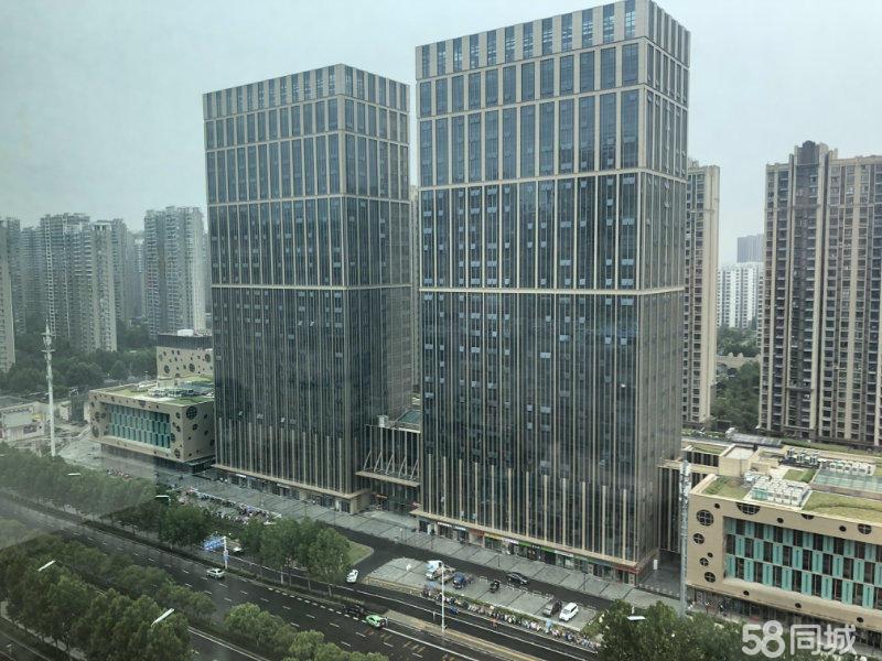 利港精装交通便利随时看