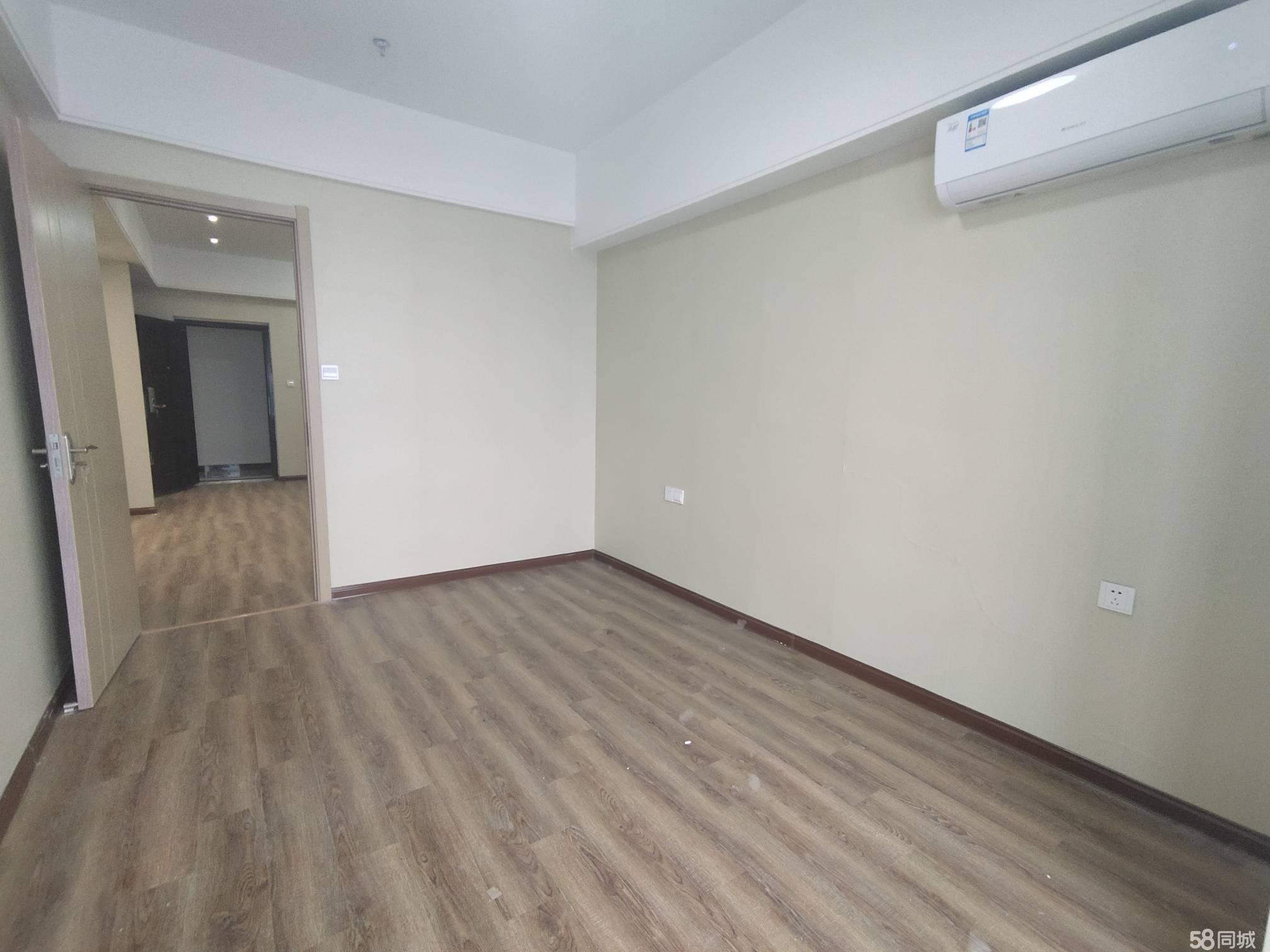 新地精装有空调近地铁随时看