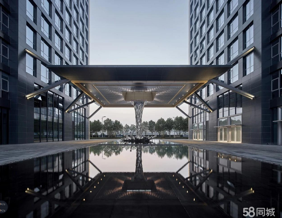 金融港精装带家具随时看