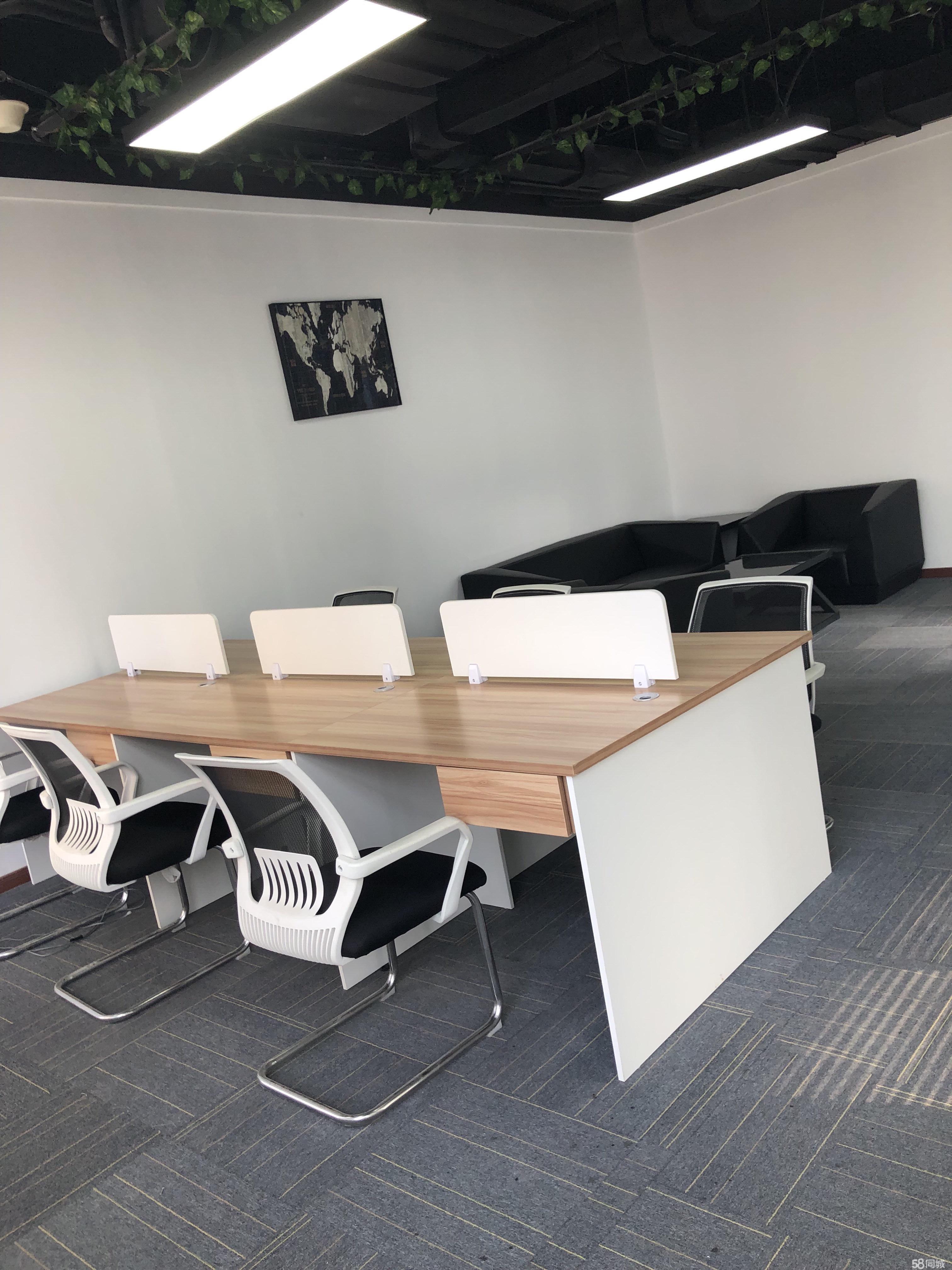 万达银座精装有书吧有健身房