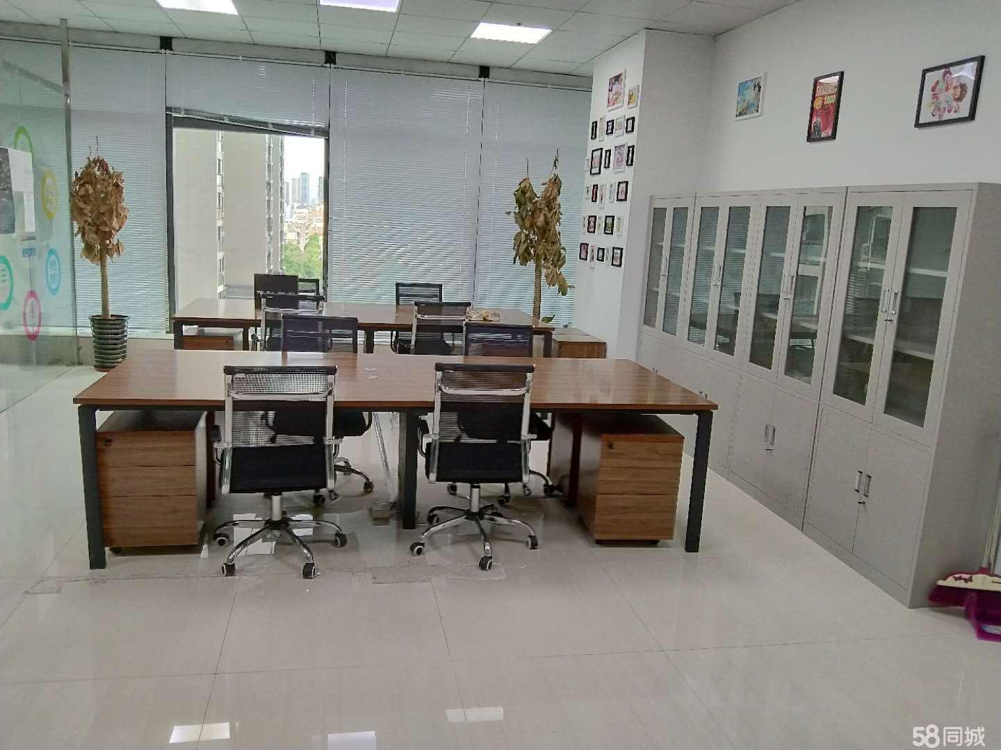 华邦精装商圈成熟正对电梯口