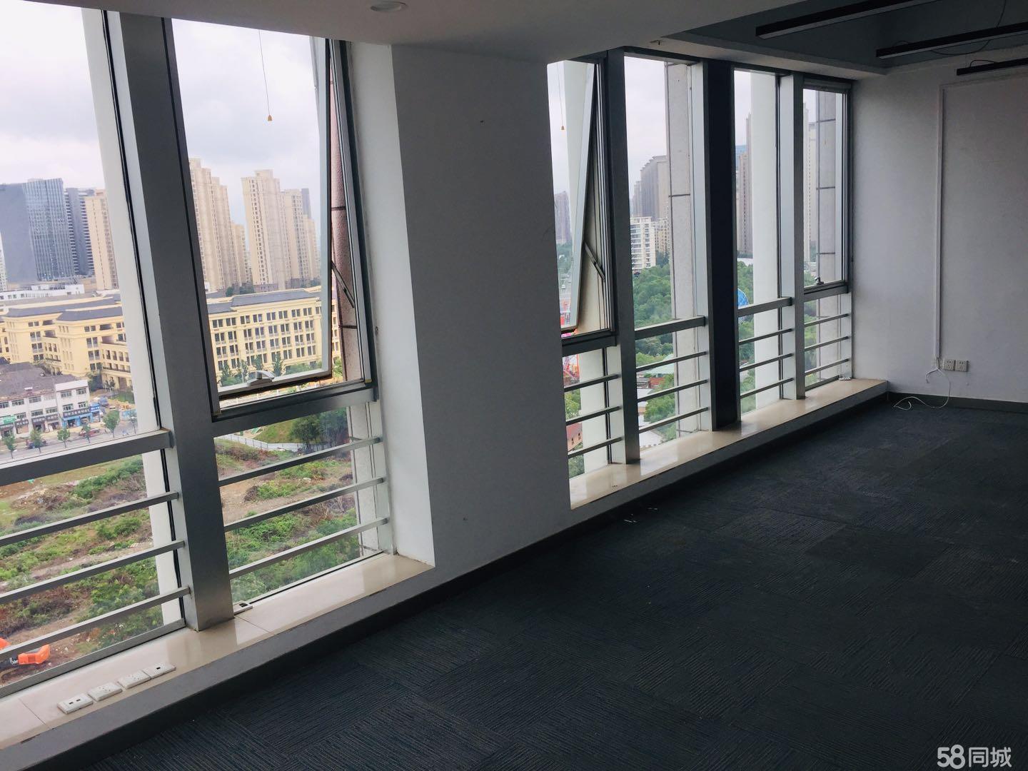 凤凰国际精装特价交通便利