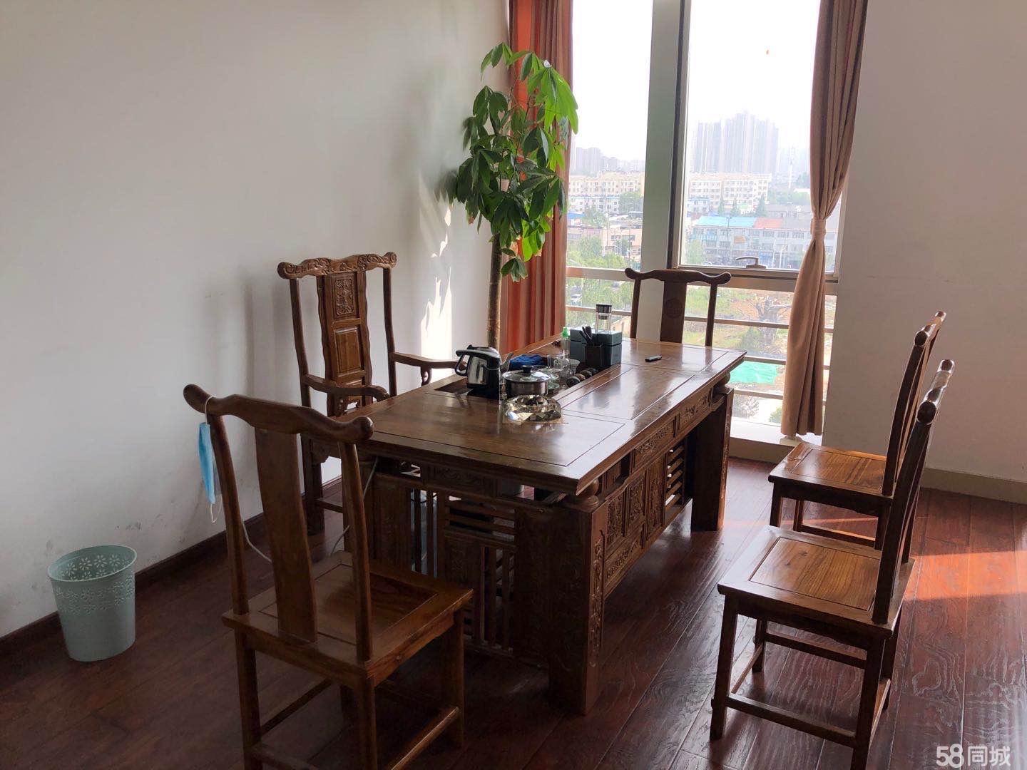 凤凰国际精装带家具性价比高