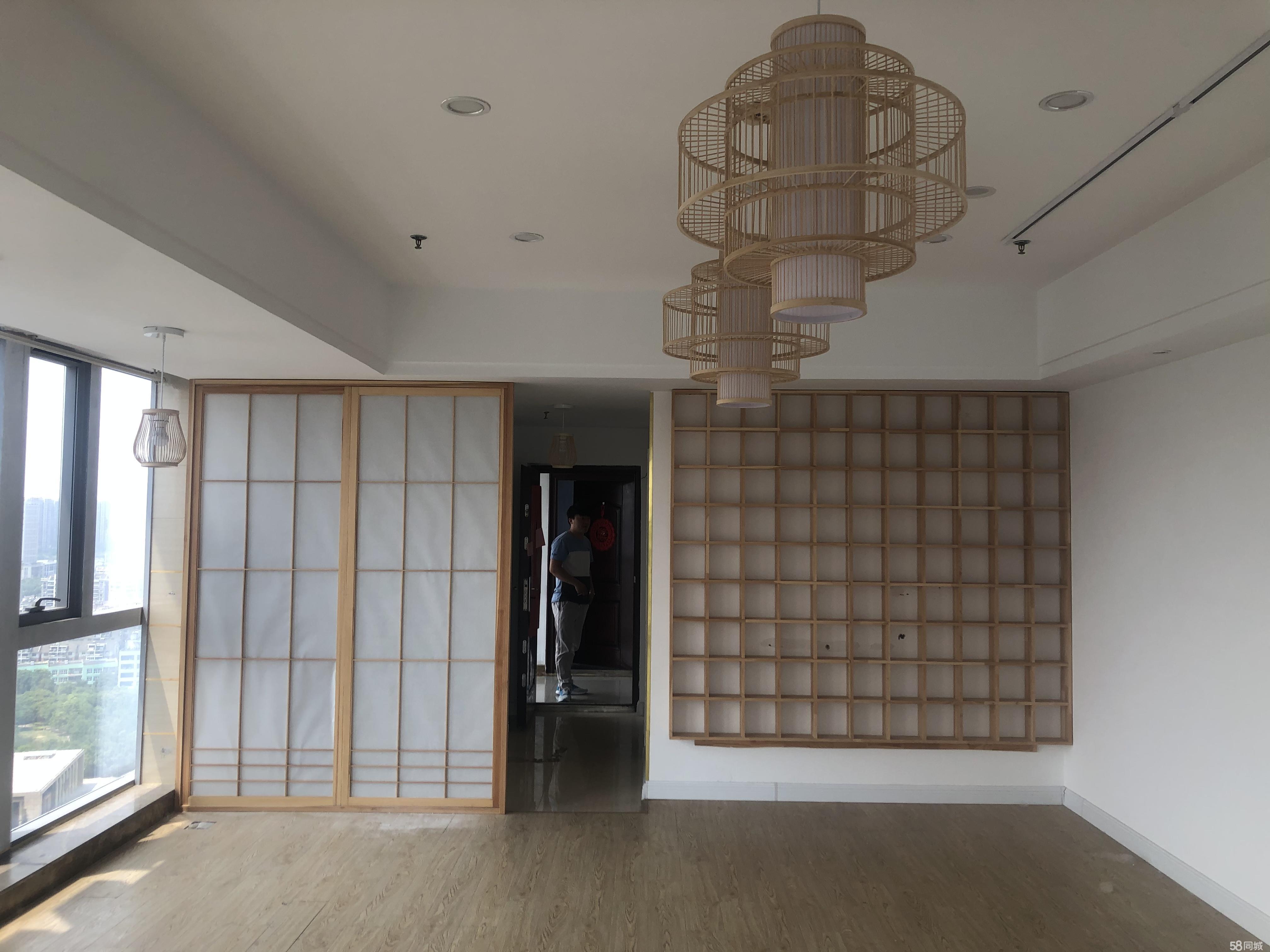 政务区高区边角户风景好