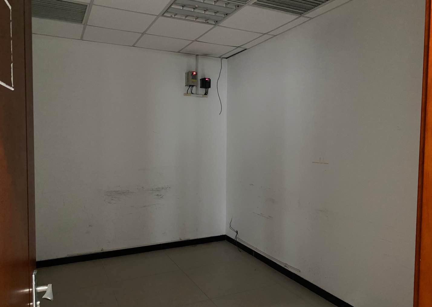 滨湖新区交通便利功能齐全