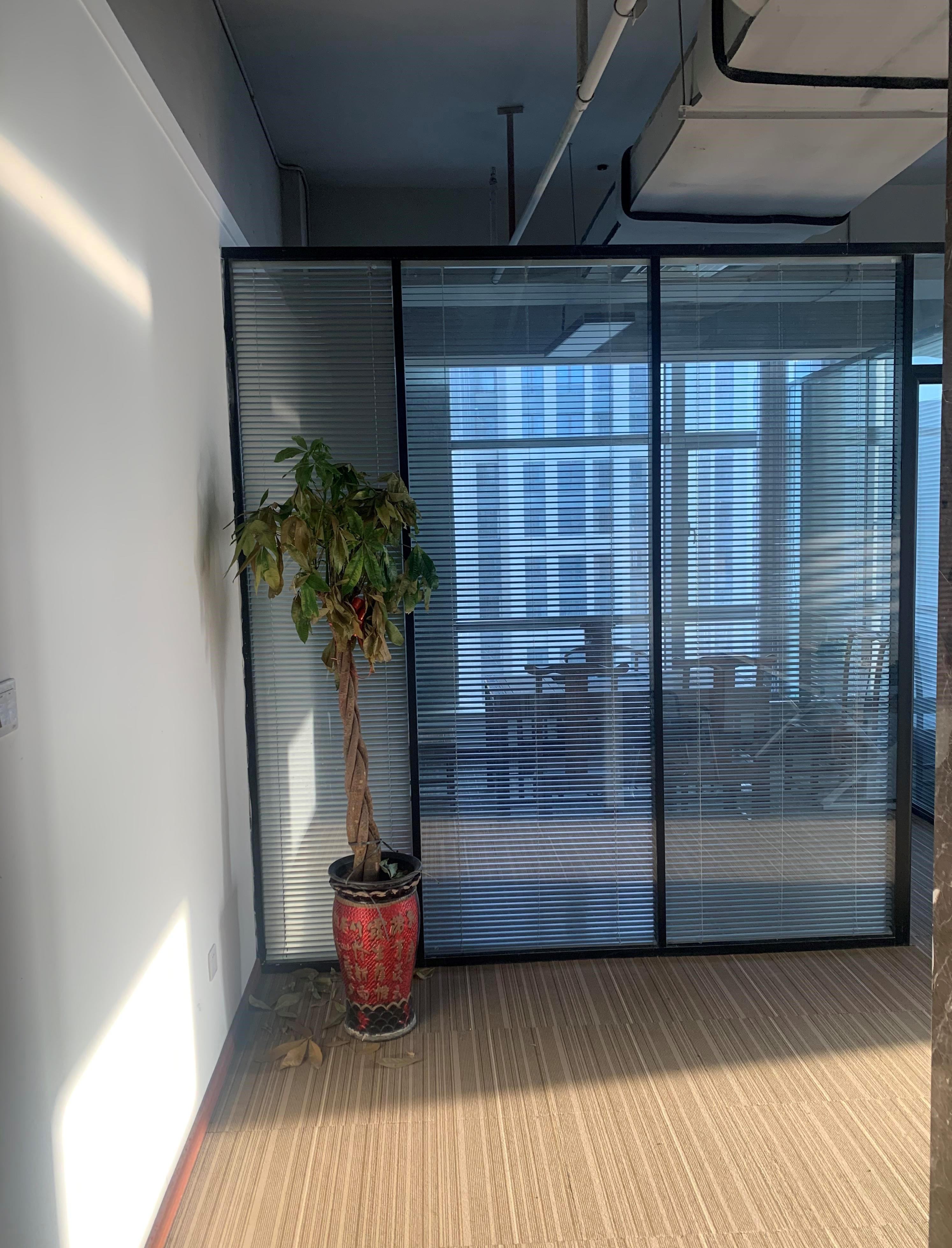 滨湖新区精装带家具优质办公