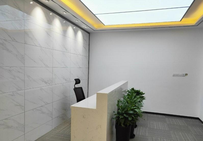 政务区精装格局好正对电梯口