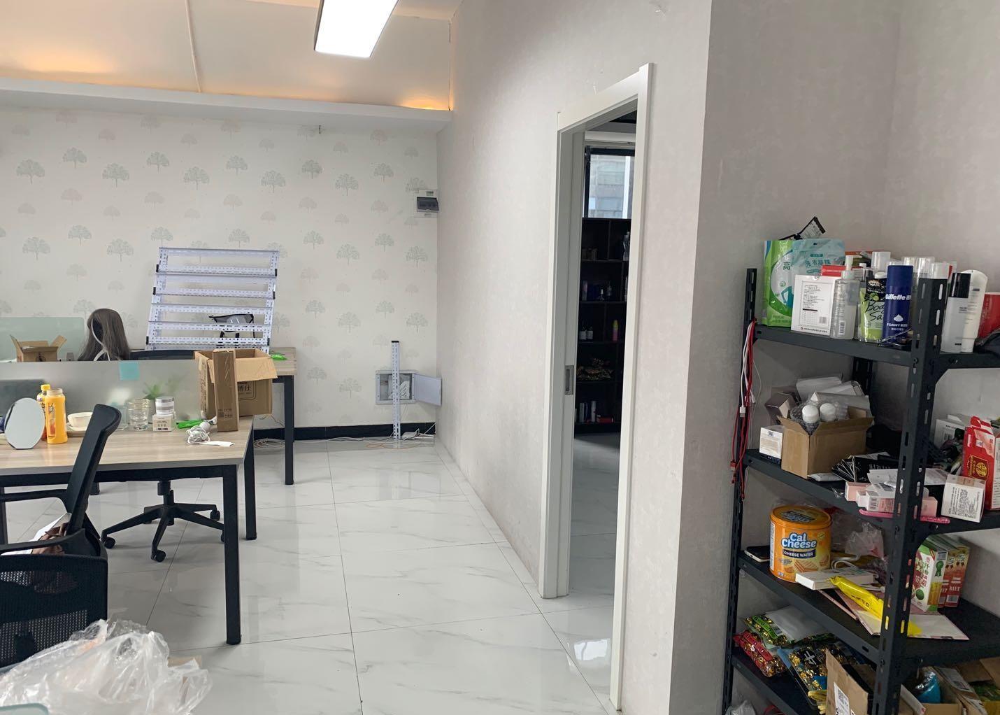 经开区精装格局好交通便利