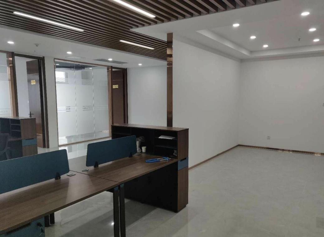 政务区精装家具齐全价格美丽