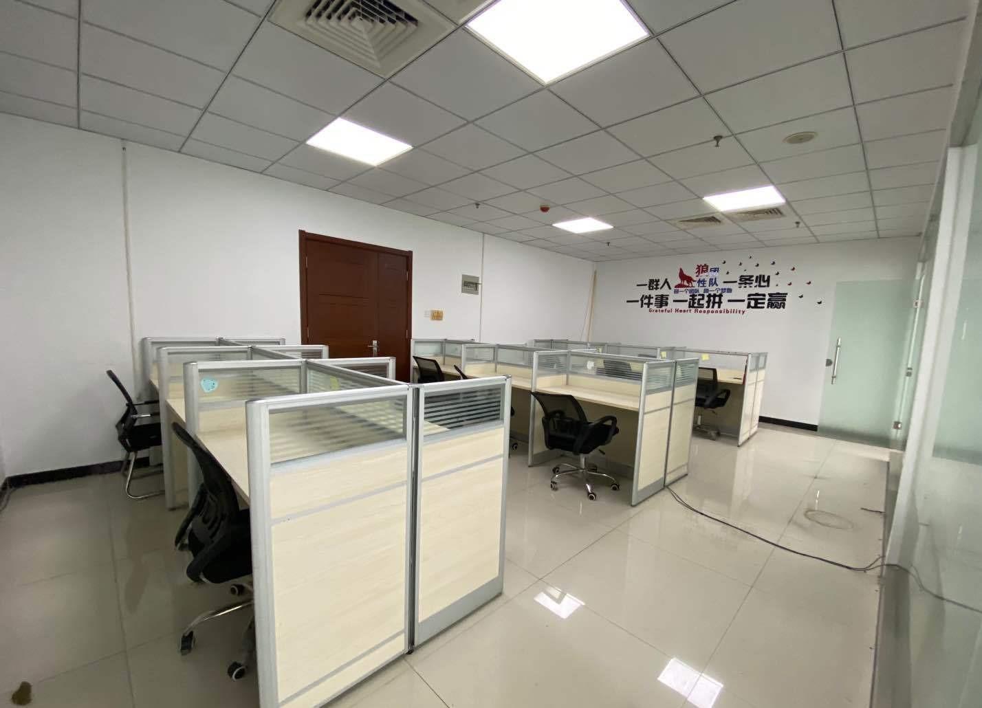 滨湖新区精装家具齐全随时可看