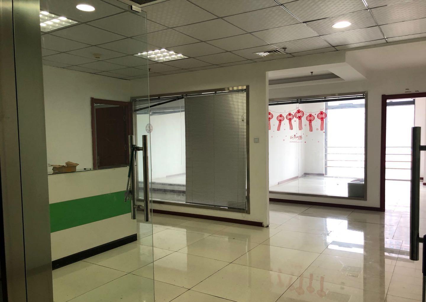 蜀山区精装地铁口拎包入驻