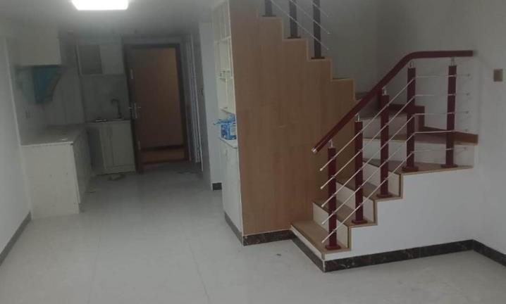 庐阳区精装复式上下楼带上下水