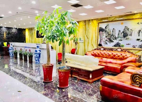 蜀山区精装地铁口旁