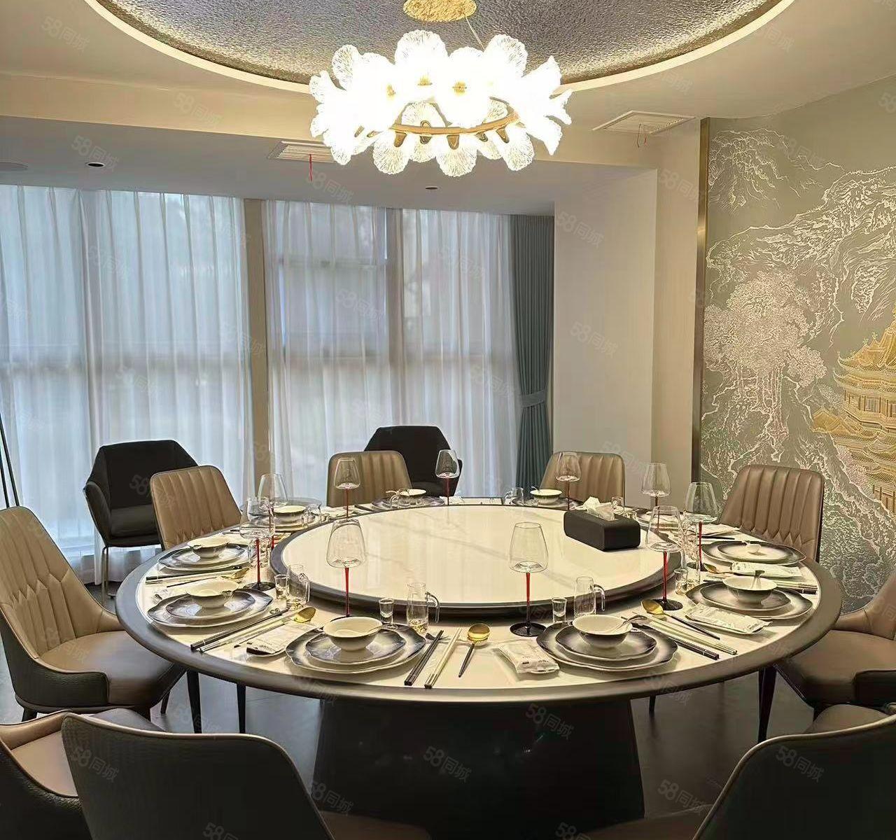 青阳路商业街私房菜馆